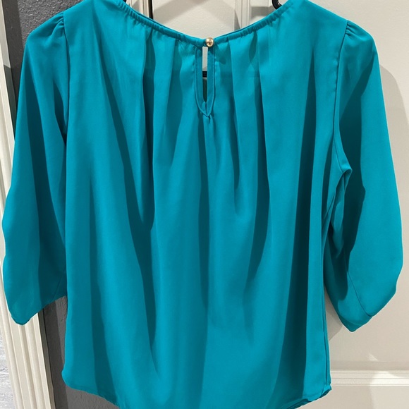 Top - Picture 3 of 3